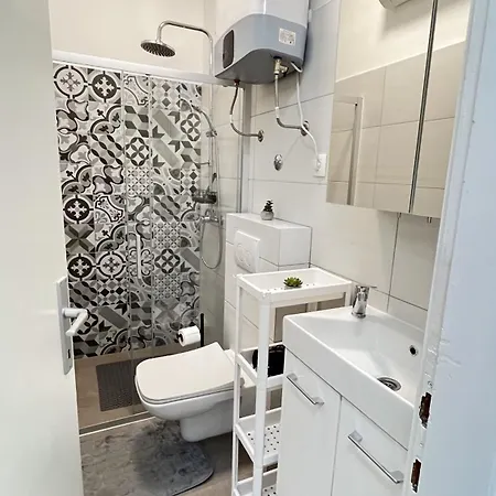 アパート Lingo *